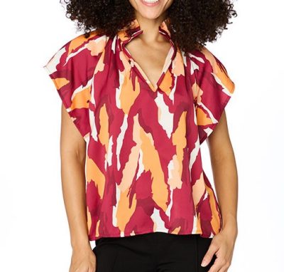 a vt-color print blouse