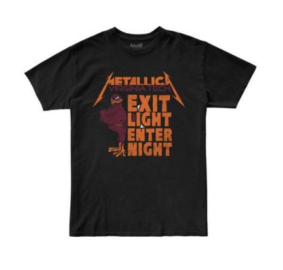 a black tee shirt