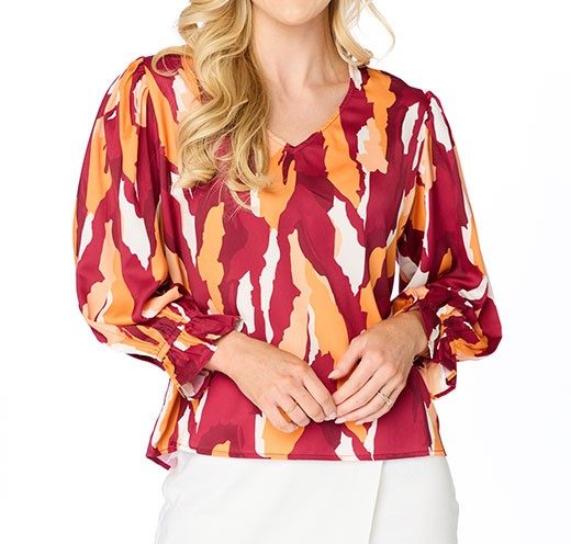 a vt color print blouse